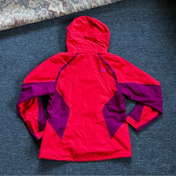 The North Face Orange Purple DryVent Hooded Jacket Size Large - Picture 2 of 16